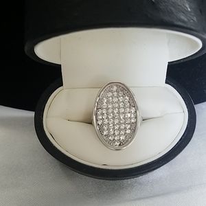 Lia Sophia Socialite Ring size 5